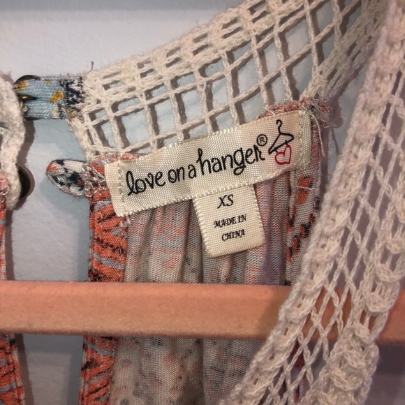 Patterned Top - Picture 3 of 3